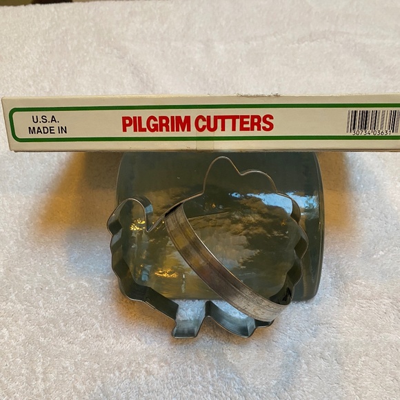 Vintage Pilgrim Cookie Cutters. (7) - Picture 4 of 4